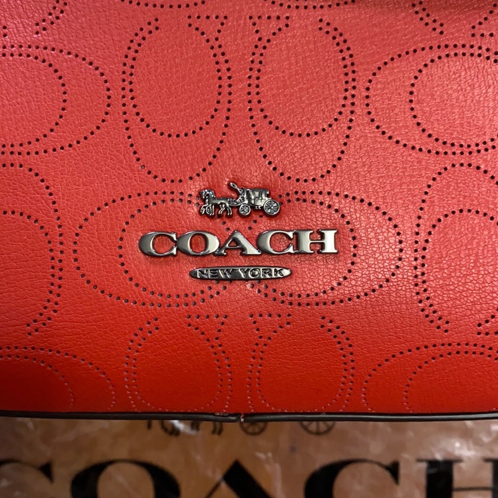 COACH BACKPACK IN SIGNATURE LEATHER - Picture 3 of 8